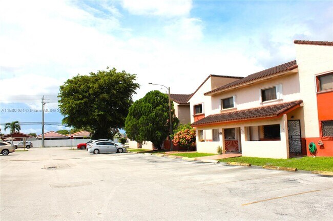 Foto del edificio - 2895 W 76th St