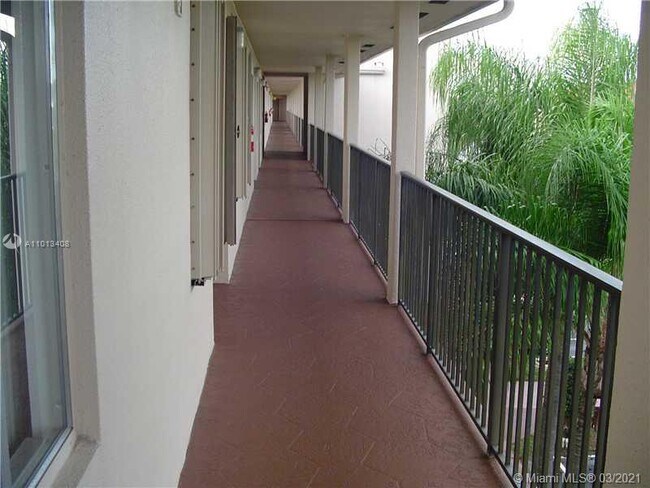 Building Photo - 13800 SW 14th St