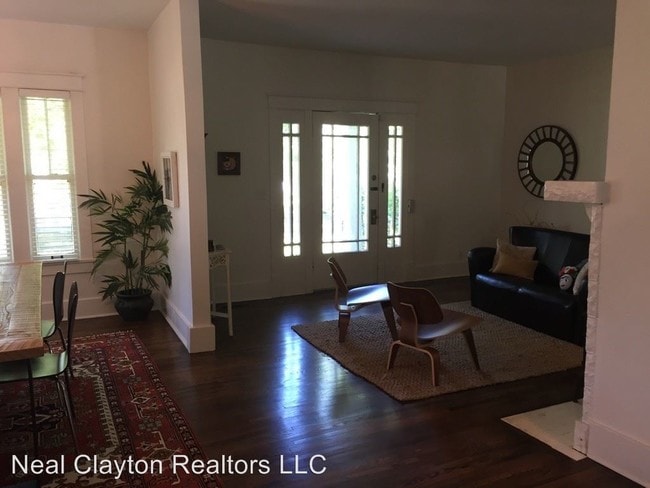 Building Photo - 4 br, 3.5 bath House - 2529 Fairfax Ave