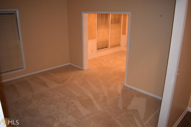 Building Photo - 595 Mountain Harbor