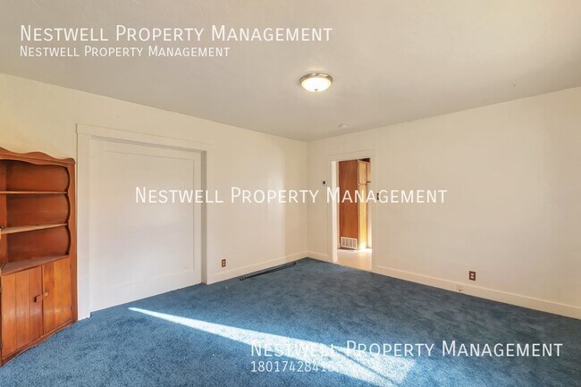 Foto del edificio - Great 5-bed Home in Copperton