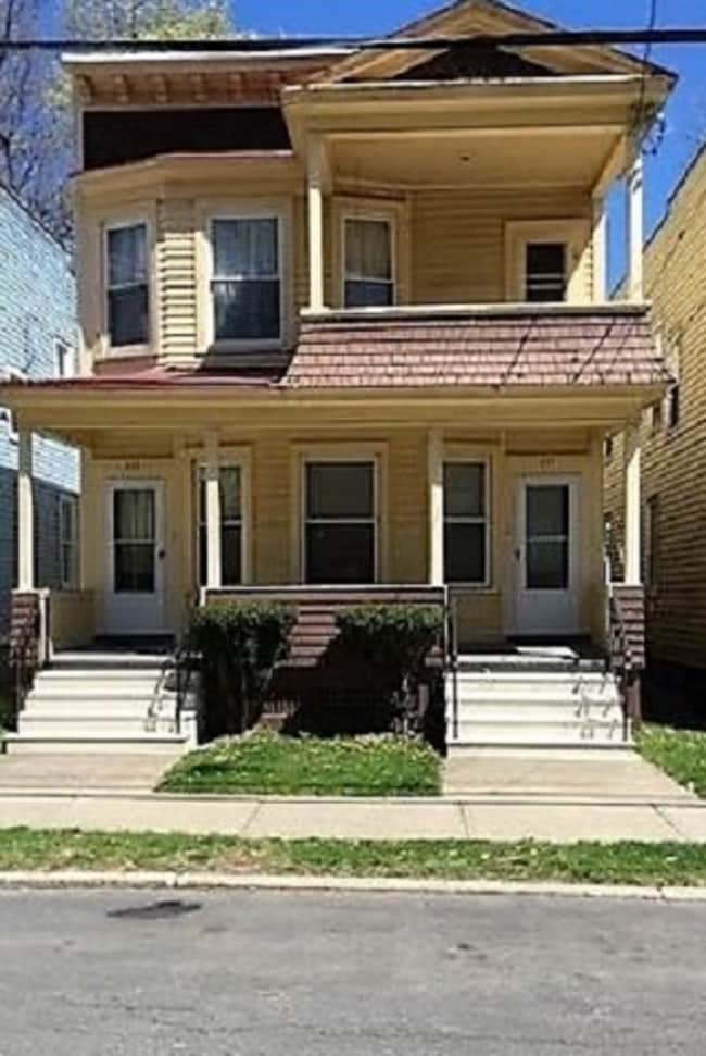 Foto del edificio - 635 Myrtle Ave