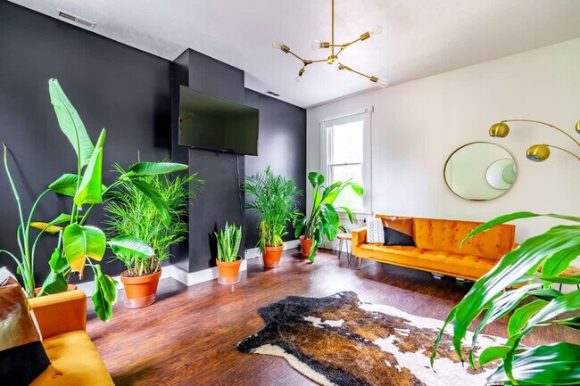 Foto del edificio - 241 W Water St