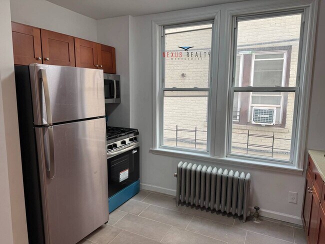 Building Photo - 23-54-54 31st St
