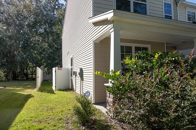 Foto del edificio - Four Bedroom in Shadow Moss