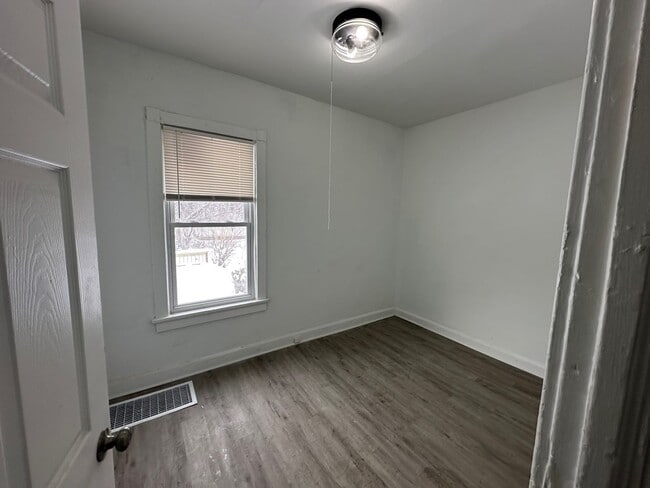 Building Photo - 3069 N 29th St