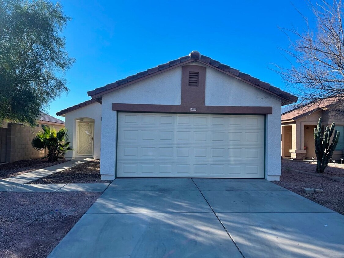 14859 W Acapulco Ln, Surprise, AZ 85379 House Rental in Surprise, AZ