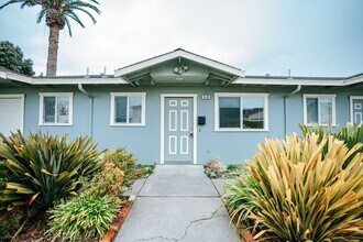 Building Photo - 1 Simpson St