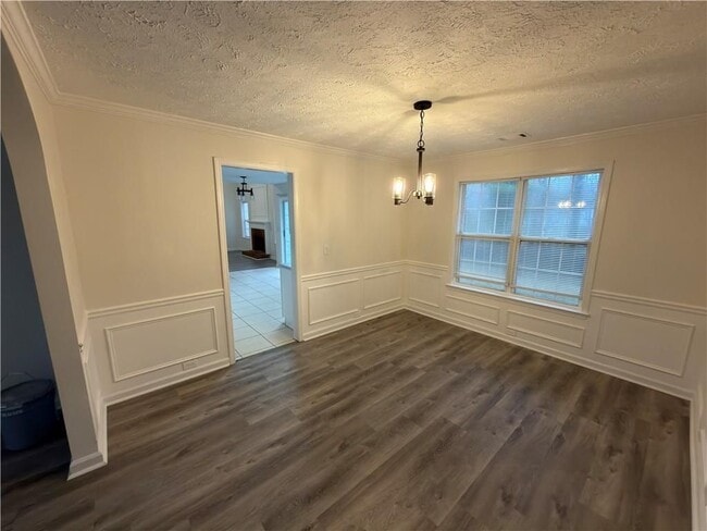 Foto del edificio - 620 Manor Glen Dr