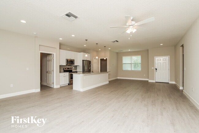 Foto del edificio - 337 Dailey St SE