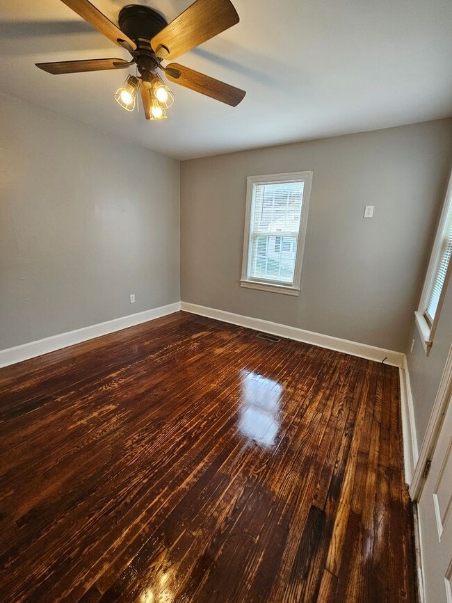 Building Photo - Discover Your New Everyday Haven in Hanahan!