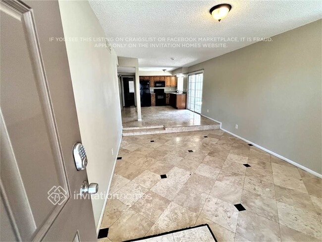 Building Photo - 4319 N 79th Dr