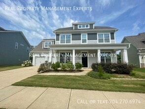 Building Photo - 9808 Rayneridge Drive