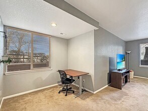 Building Photo - 1678 Ames Ct