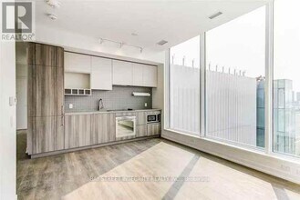 Building Photo - 898 Portage Pkwy