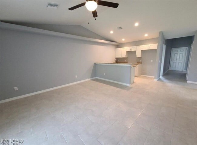 Foto del edificio - 2116 NE 6th St
