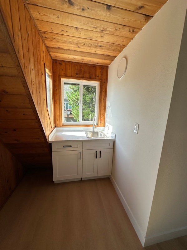 Building Photo - 28680 Zion Dr