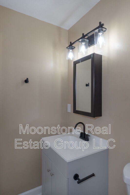 Foto del edificio - 39 Ticknor Dr