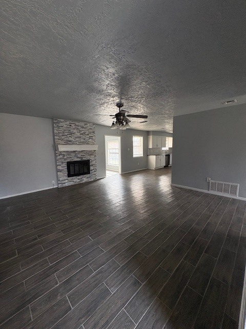 Foto del edificio - 3103 NE Kingsbriar Dr