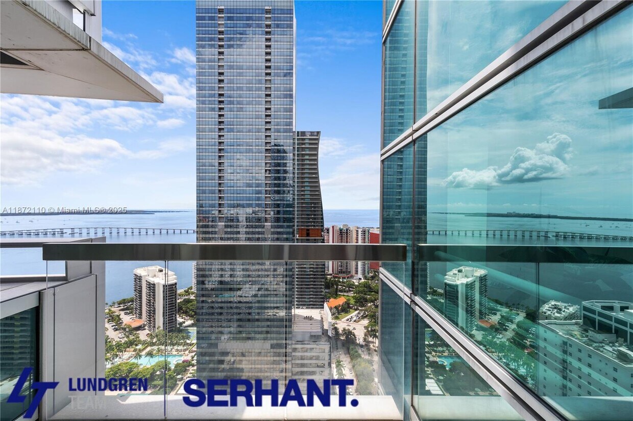 Primary Photo - 1395 Brickell Ave
