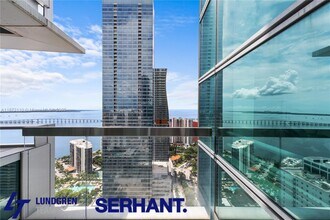 Building Photo - 1395 Brickell Ave