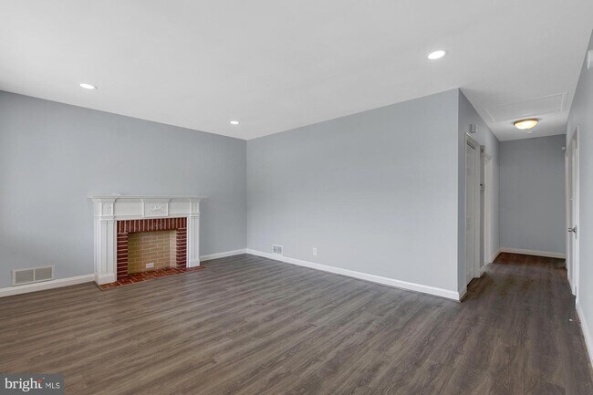 Foto del edificio - 3314 Smith Ave