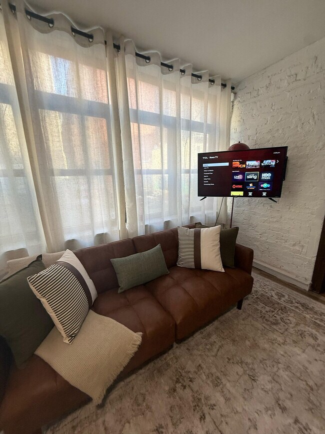 Foto del edificio - 341 W 30th St