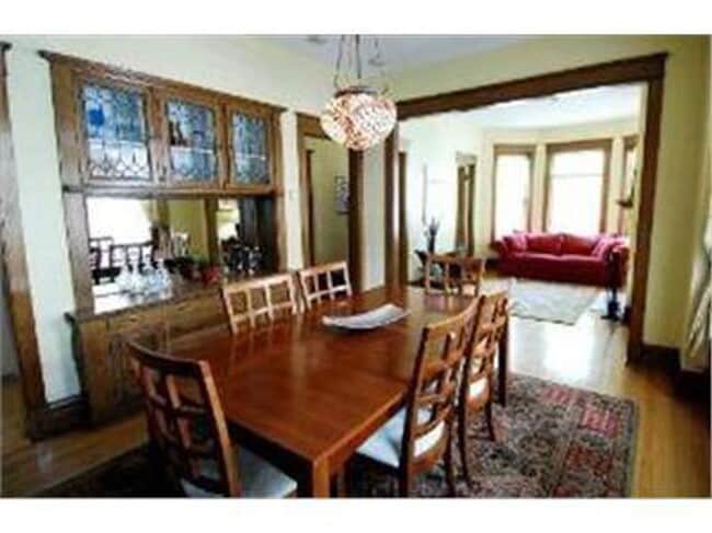 Foto del edificio - Light Filled Spacious 2 Bedroom Condo in L...