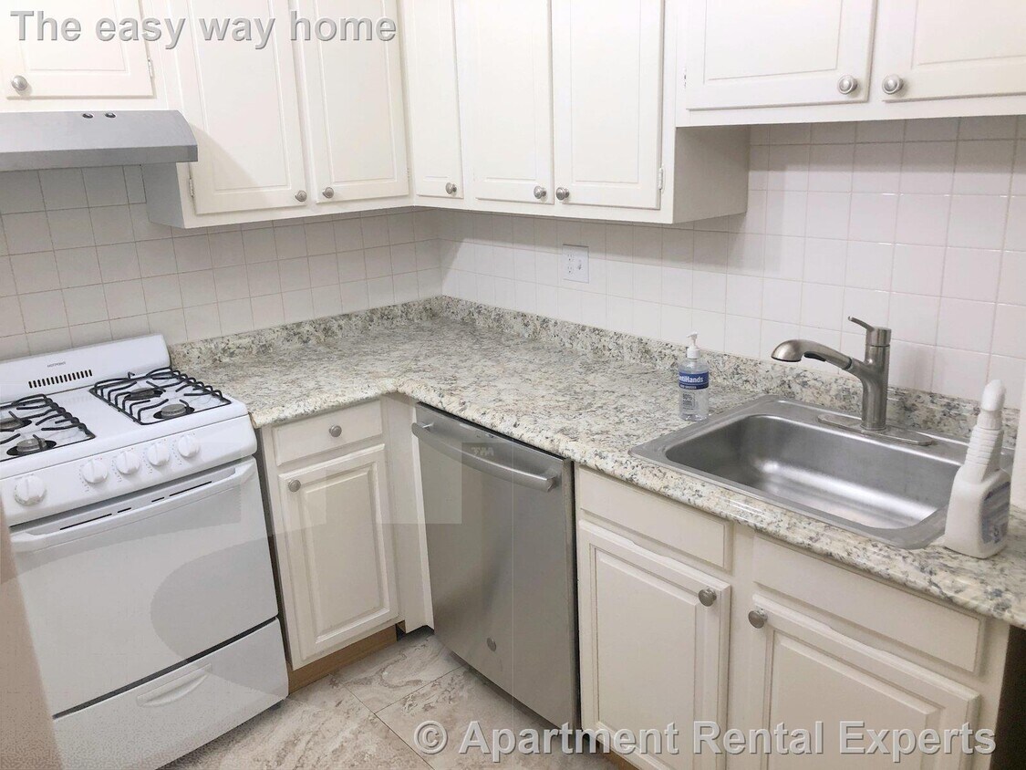 Foto principal - 284 Harvard St