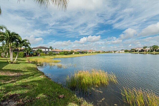 Foto del edificio - 9267 Glenforest Dr