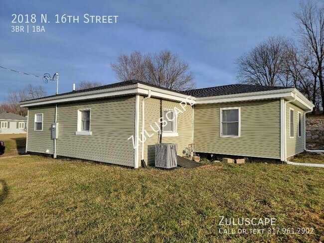 Foto del edificio - 1/2 Off First Months Rent! Newly Remodeled...