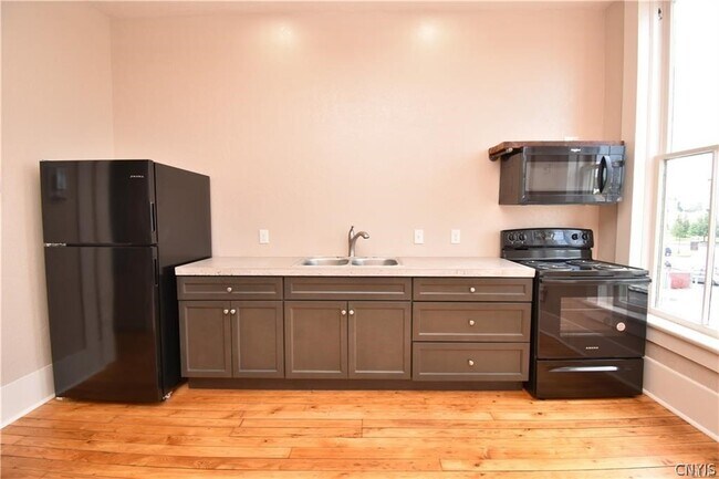 Foto del edificio - 170 Court St