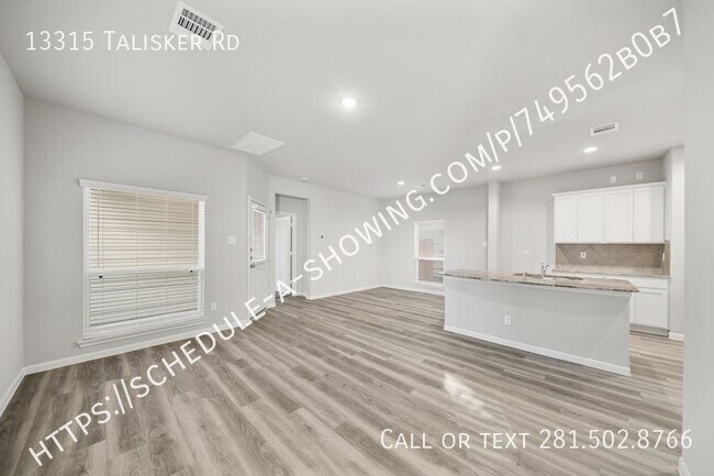 Foto del edificio - 13315 Talisker RD