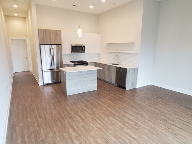 Foto del edificio - 1023 N Ashland Ave