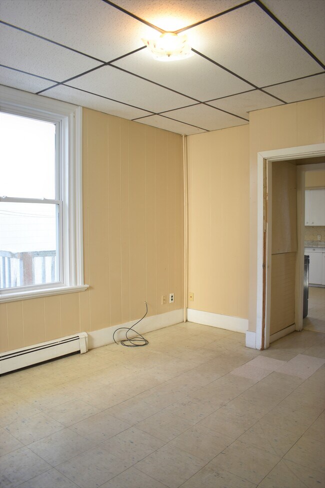 Bedroom #1 - 139 Oak St
