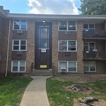 Building Photo - 241 Kearsing Pkwy