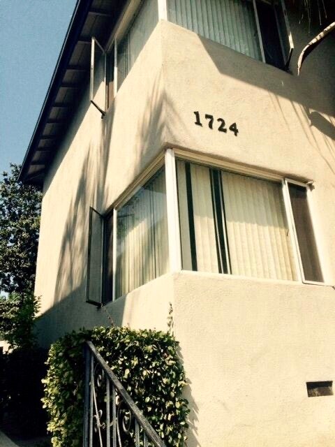 Foto del edificio - 1724 Grevelia St