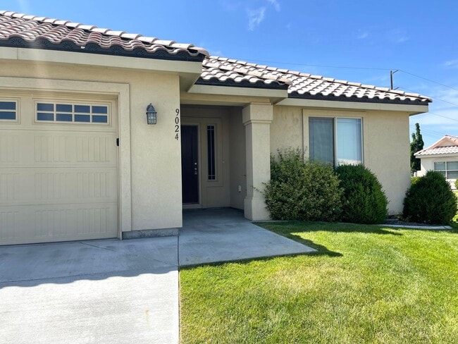 Building Photo - Gorgeous Home in Fountain Hills!