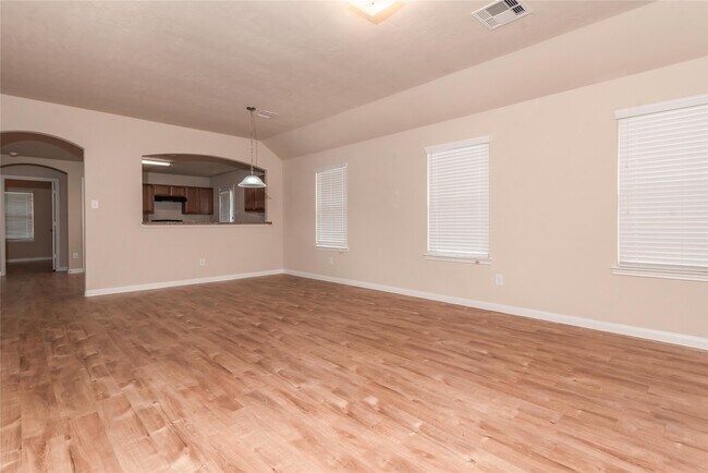 Foto del edificio - 3811 Cary Creek Dr
