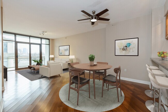 Foto del edificio - 233 E 13th St