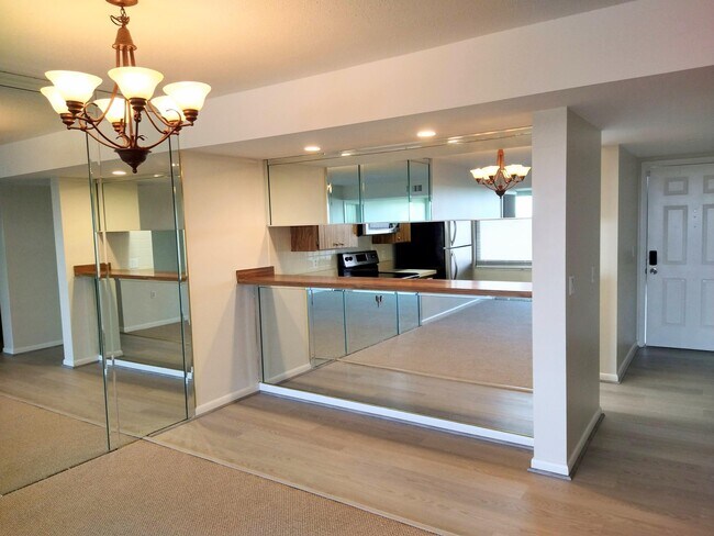 Foto del edificio - 3501 Village Blvd