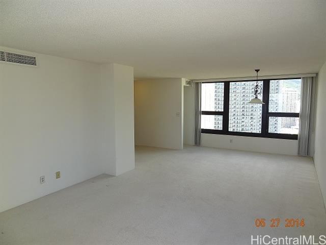 Building Photo - 1600 Ala Moana Blvd