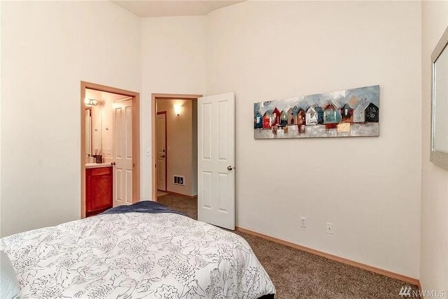 Foto del edificio - 3509 Oxbow Ave E