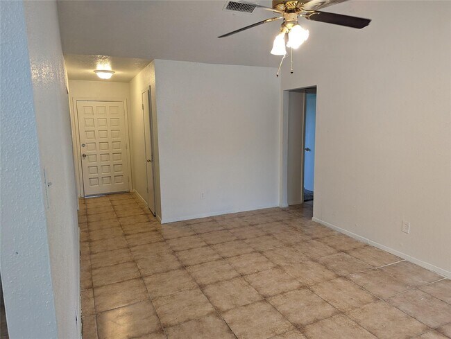 Foto del edificio - 5150 Prairie Ridge Rd