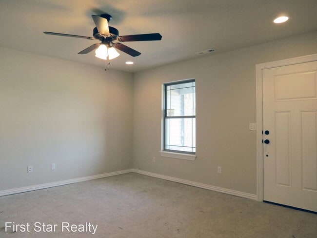 Building Photo - 3 br, 2 bath House - 871 Bonnie Scotland D...