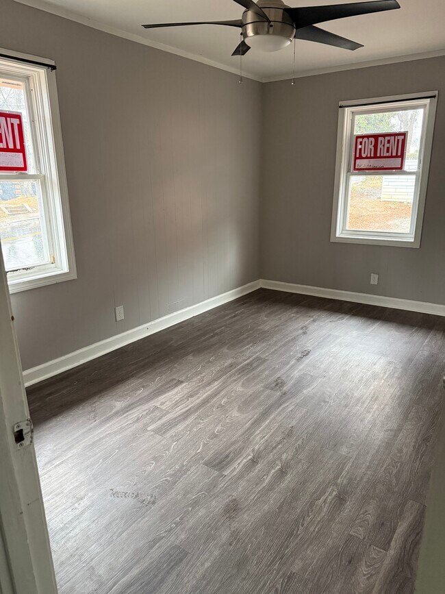 Foto del edificio - 1606 N Patterson Ave