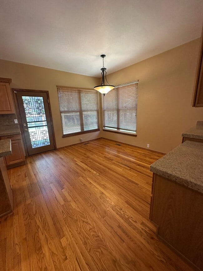 Building Photo - 7640 Lonergan Ct