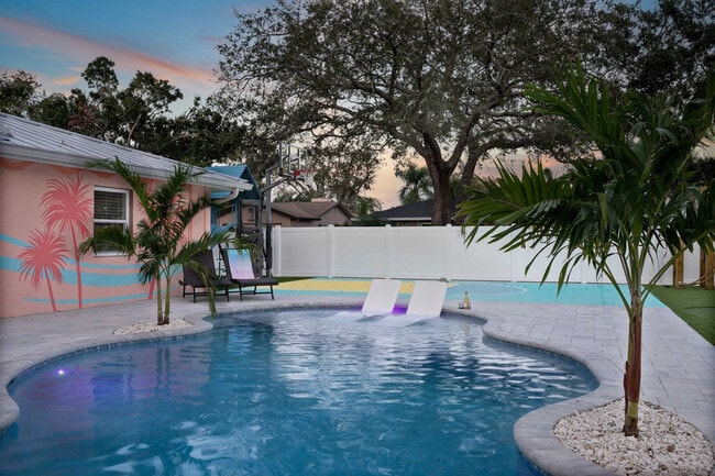 Building Photo - 12402 92nd Terrace