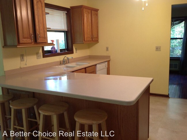 Foto del edificio - 1120 Pine Grove Pointe Dr