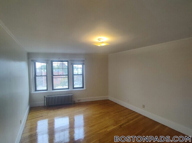 Foto del edificio - 349 Pleasant St
